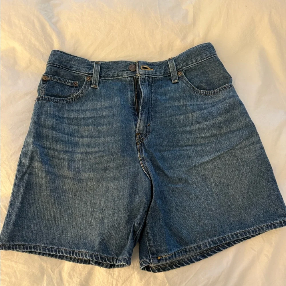 Levi’s High Waisted Baggy Denim Shorts